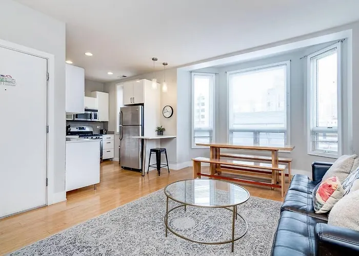 Cozy Beautiful Downtown Unit Chi In Prime River North Location Near Mag Mile - 2 *